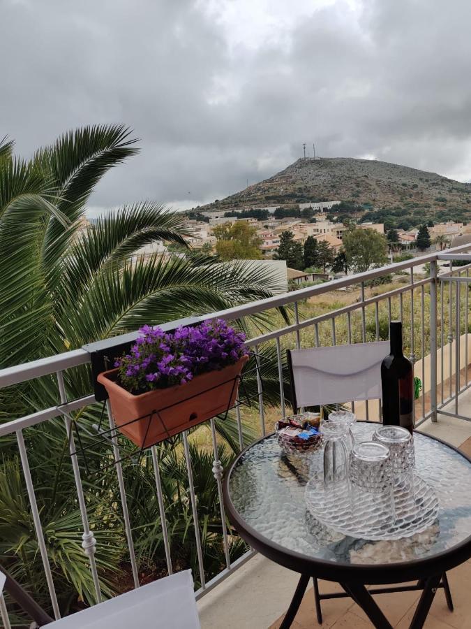Raggi Di Sole Acomodação com café da manhã Custonaci Exterior foto